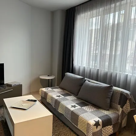 Apartment Апартамент Лили *
